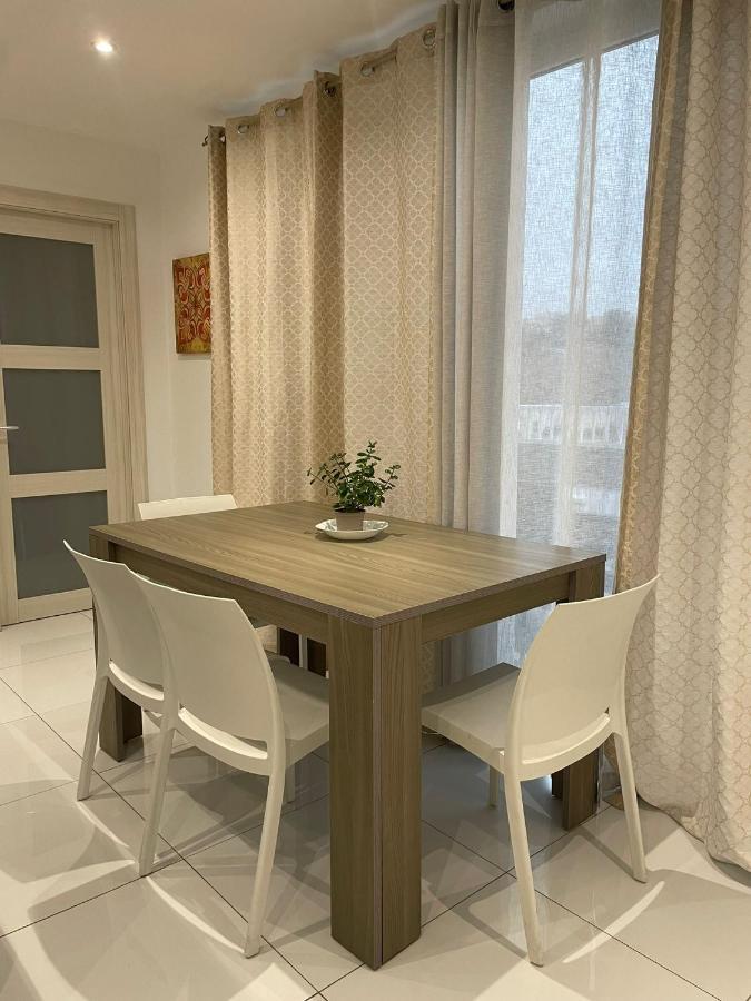 Apartment Msida Suites Msida